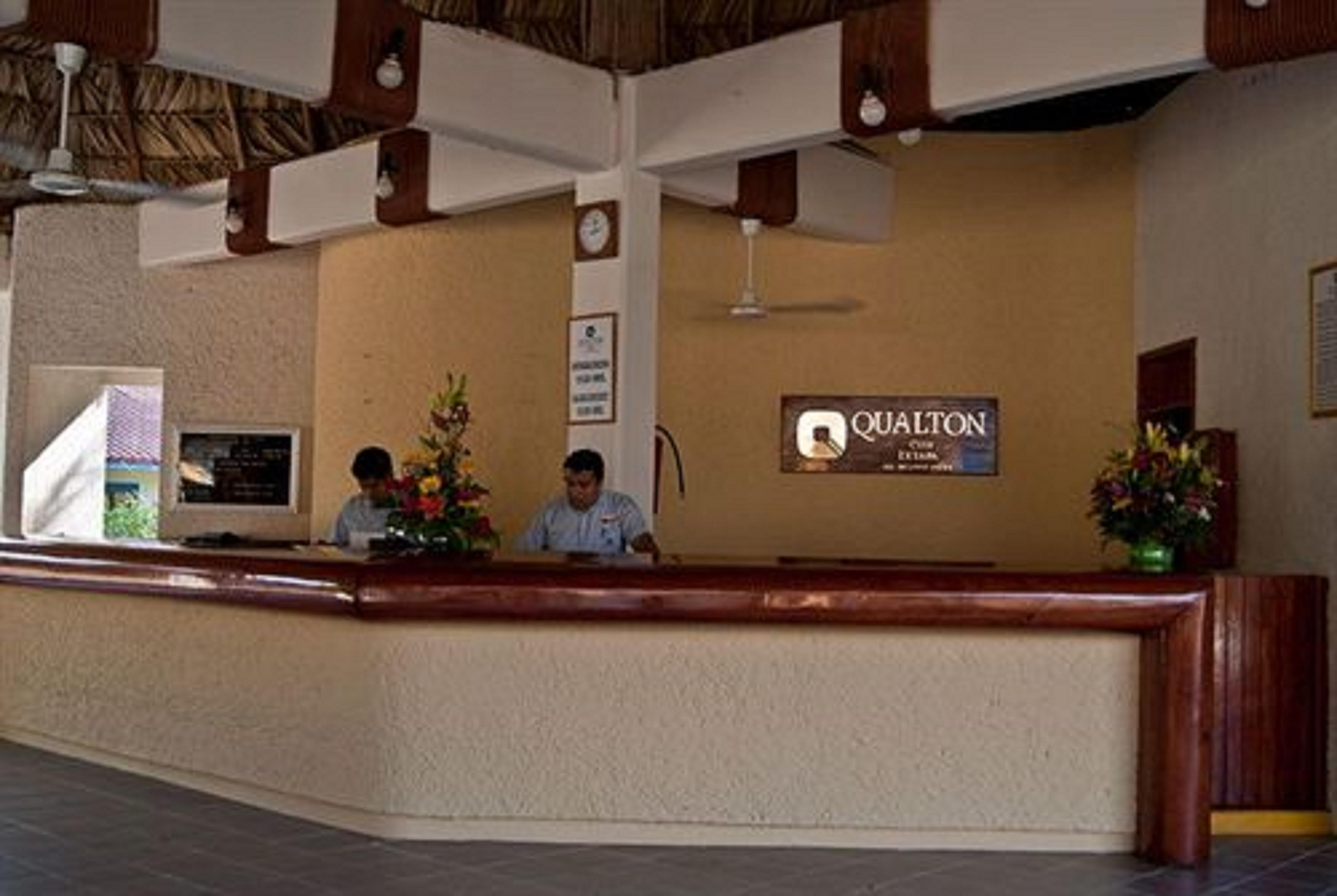 Qualton Club Ixtapa All Inclusive 호텔 외부 사진